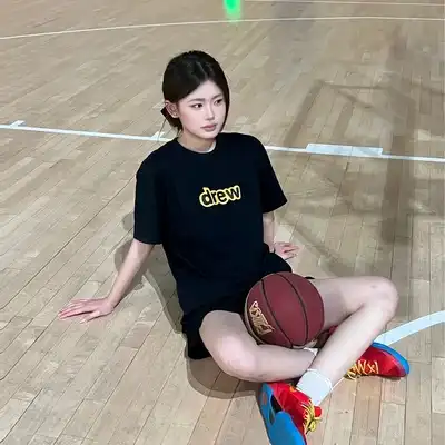 潘语